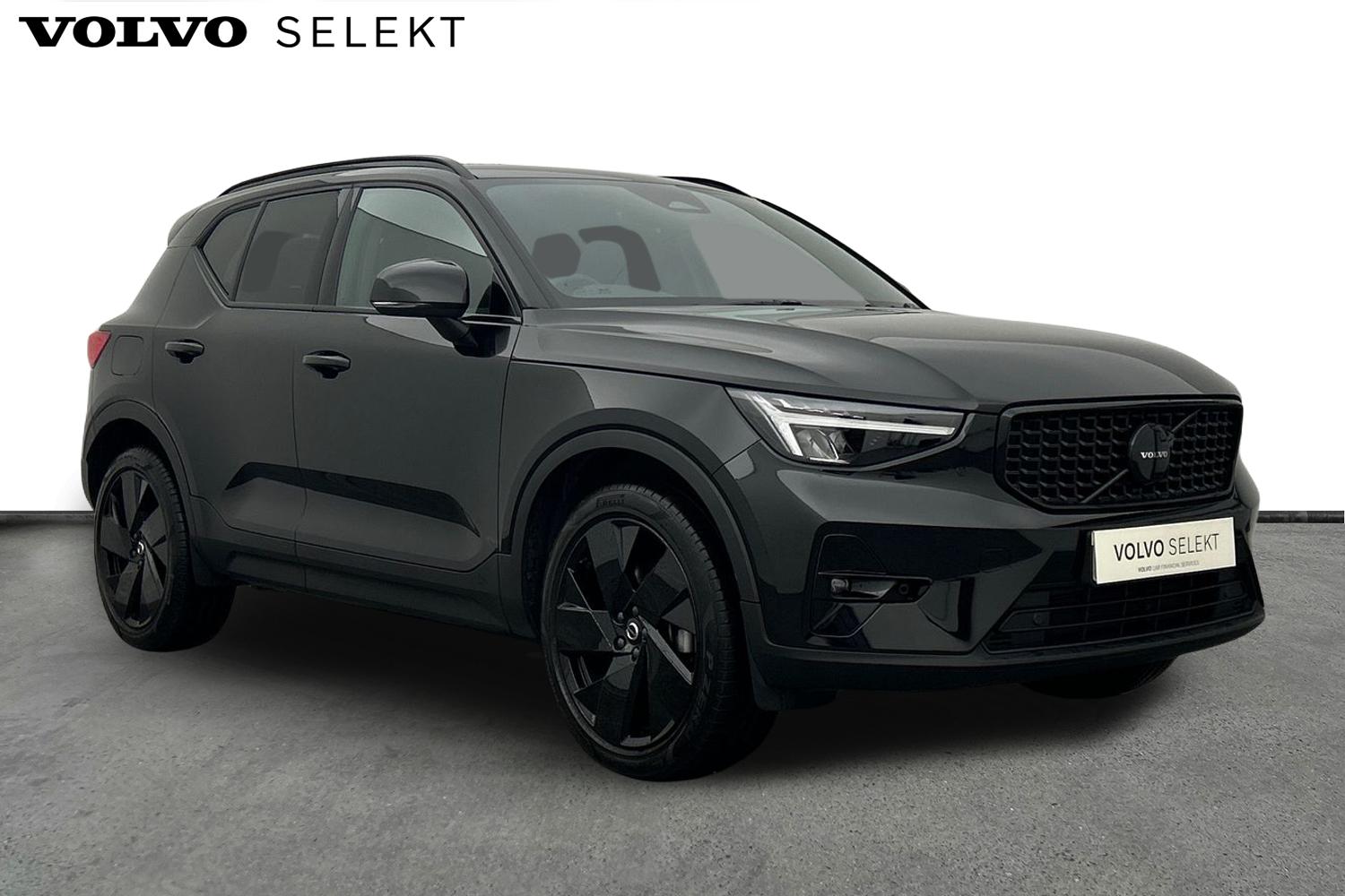 Main listing image - Volvo XC40