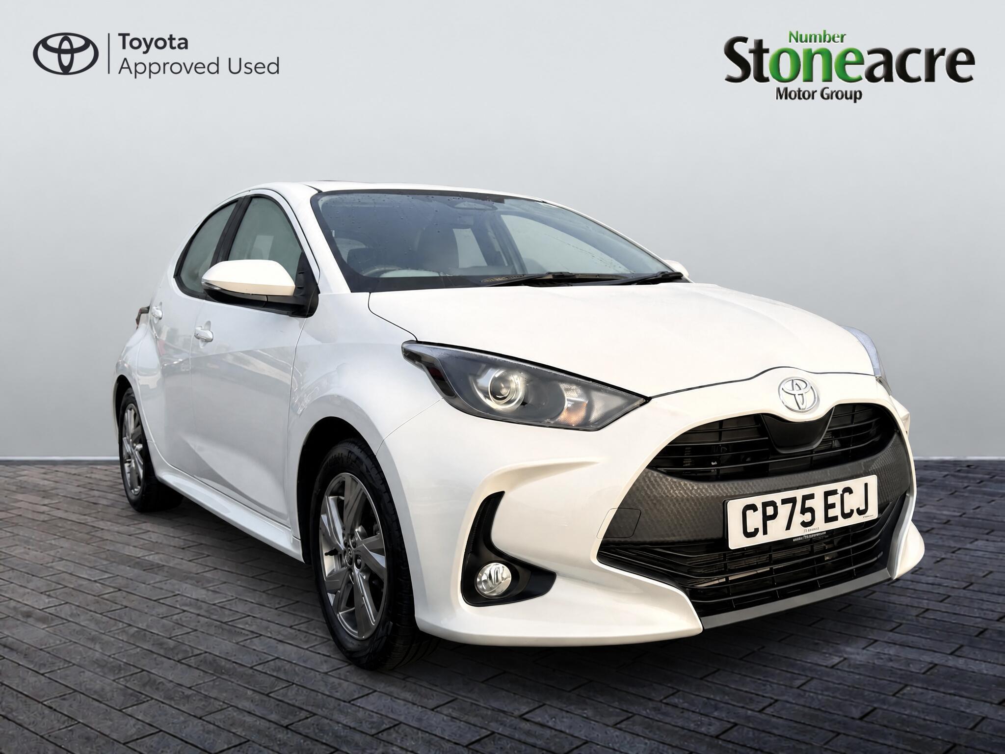 Main listing image - Toyota Yaris