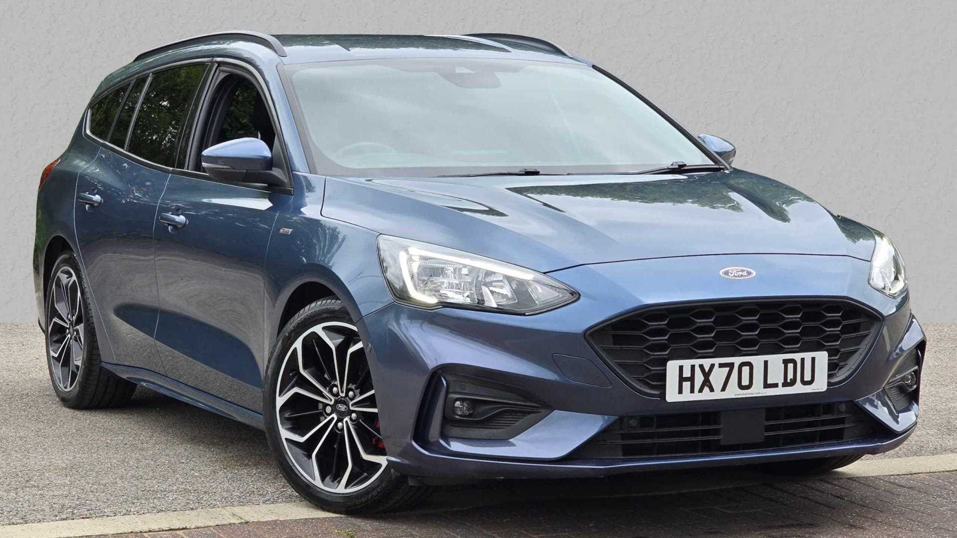 Main listing image - Ford Focus Estate