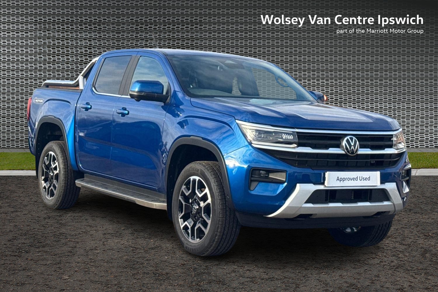 Main listing image - Volkswagen Amarok