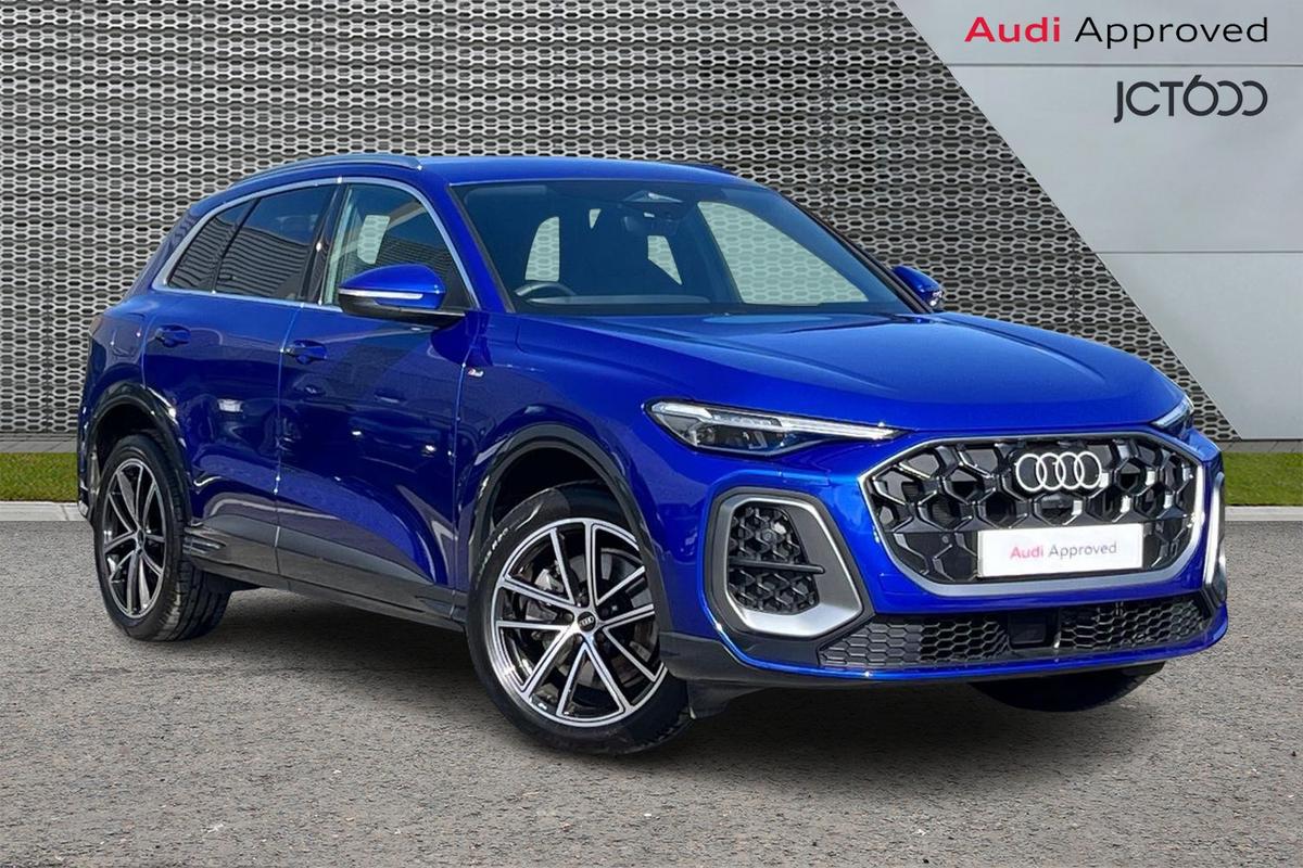 Main listing image - Audi Q5