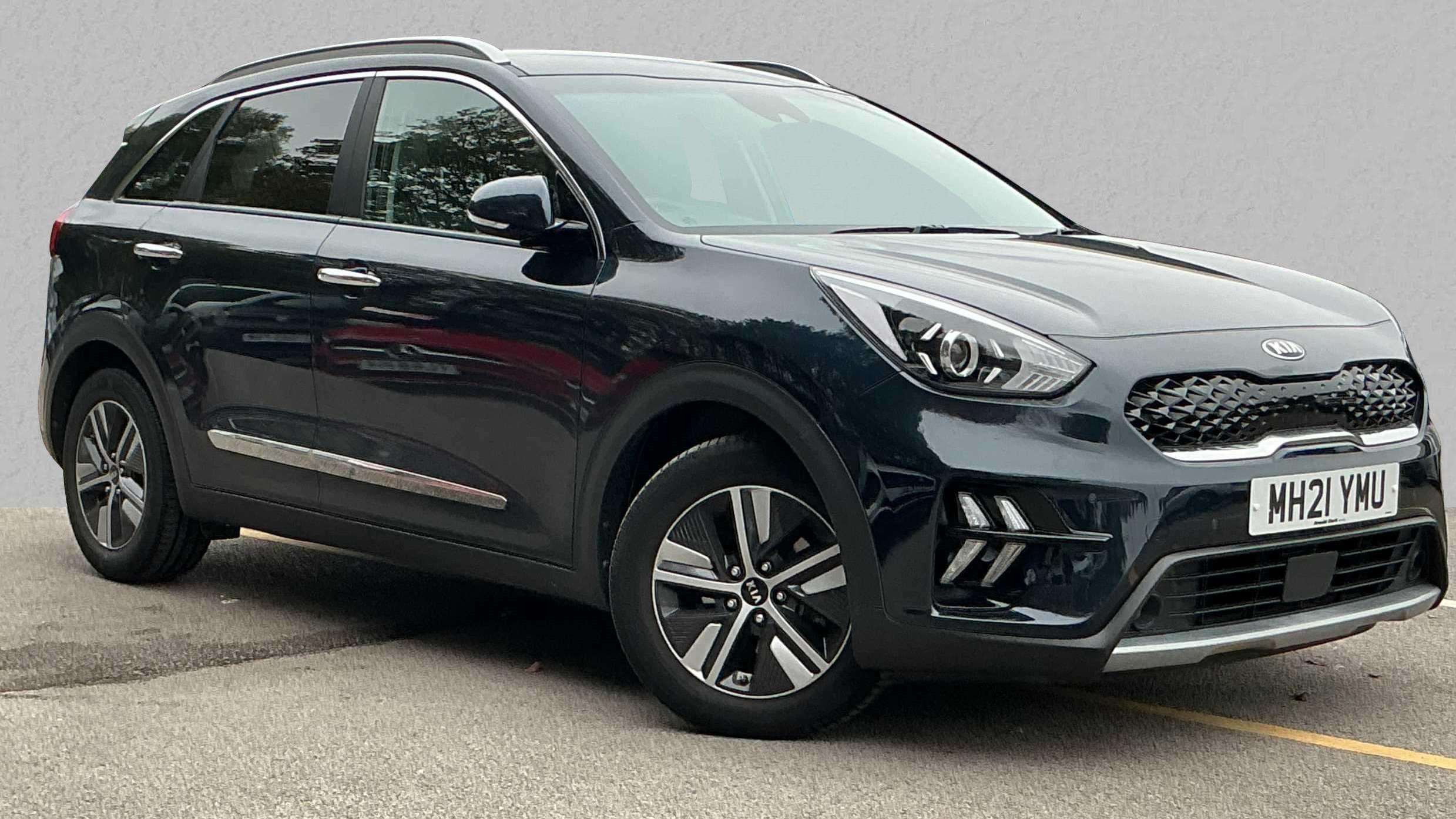 Main listing image - Kia Niro