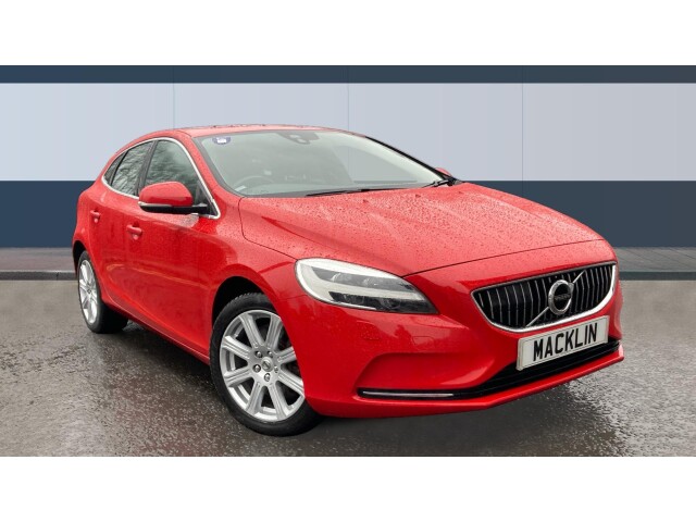 Main listing image - Volvo V40