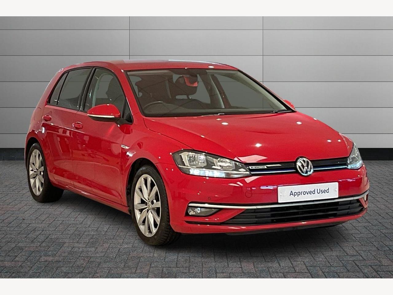 Main listing image - Volkswagen Golf