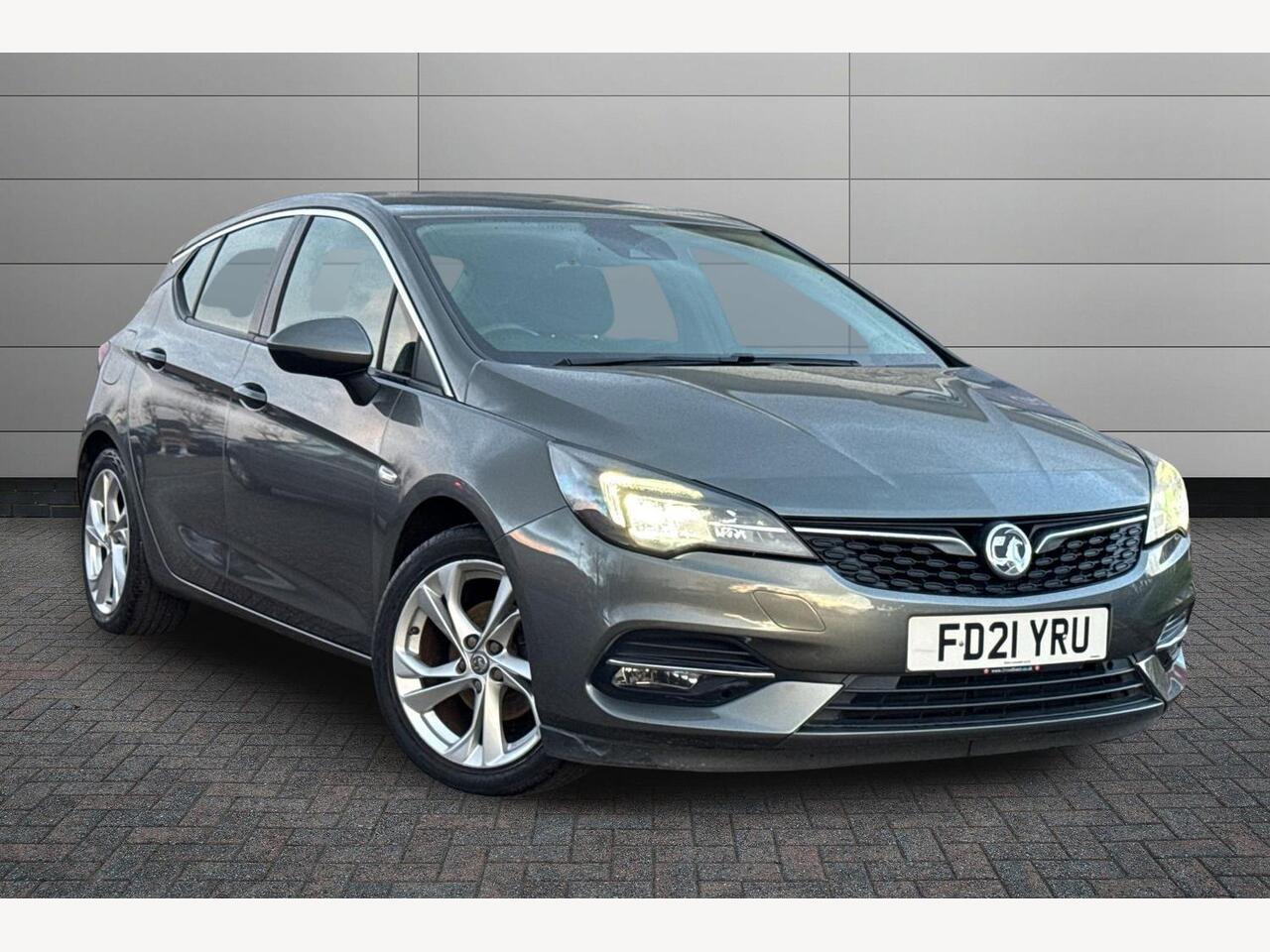 Main listing image - Vauxhall Astra