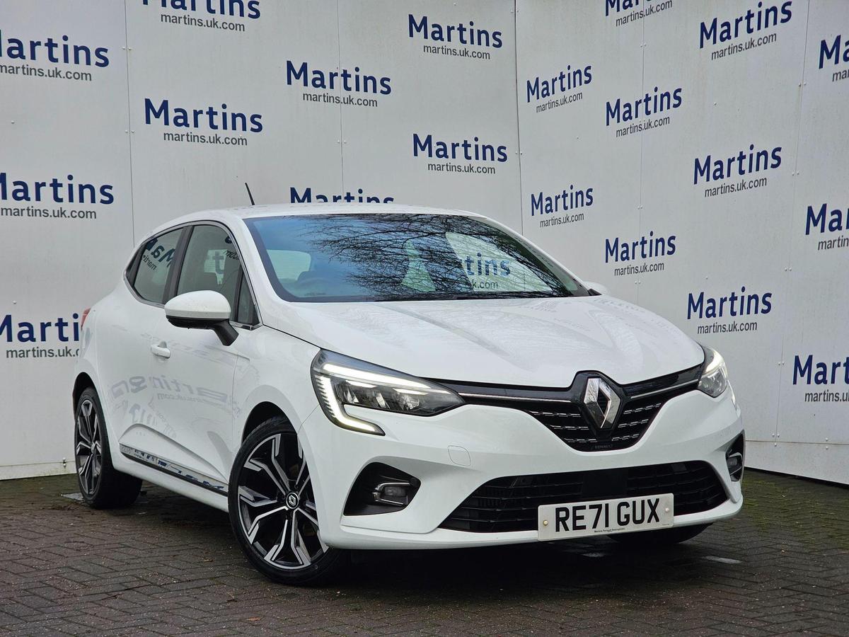 Main listing image - Renault Clio