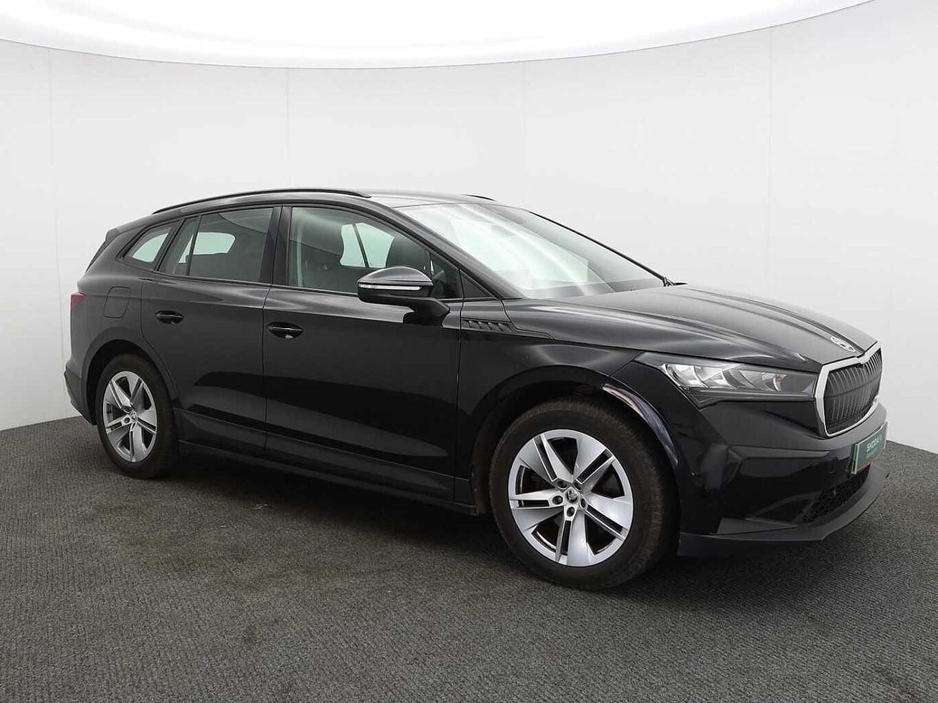Main listing image - Skoda Enyaq