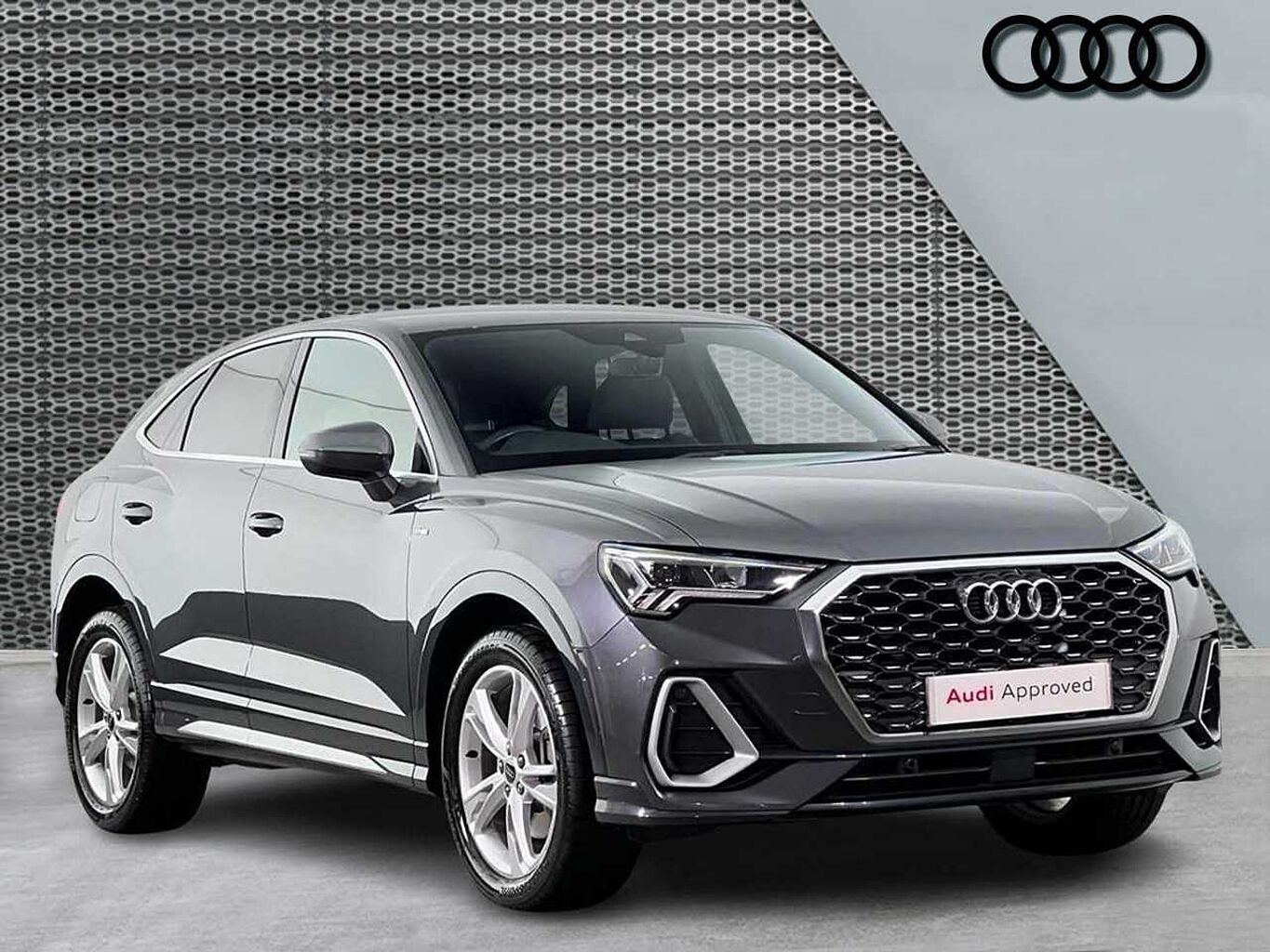 Main listing image - Audi Q3