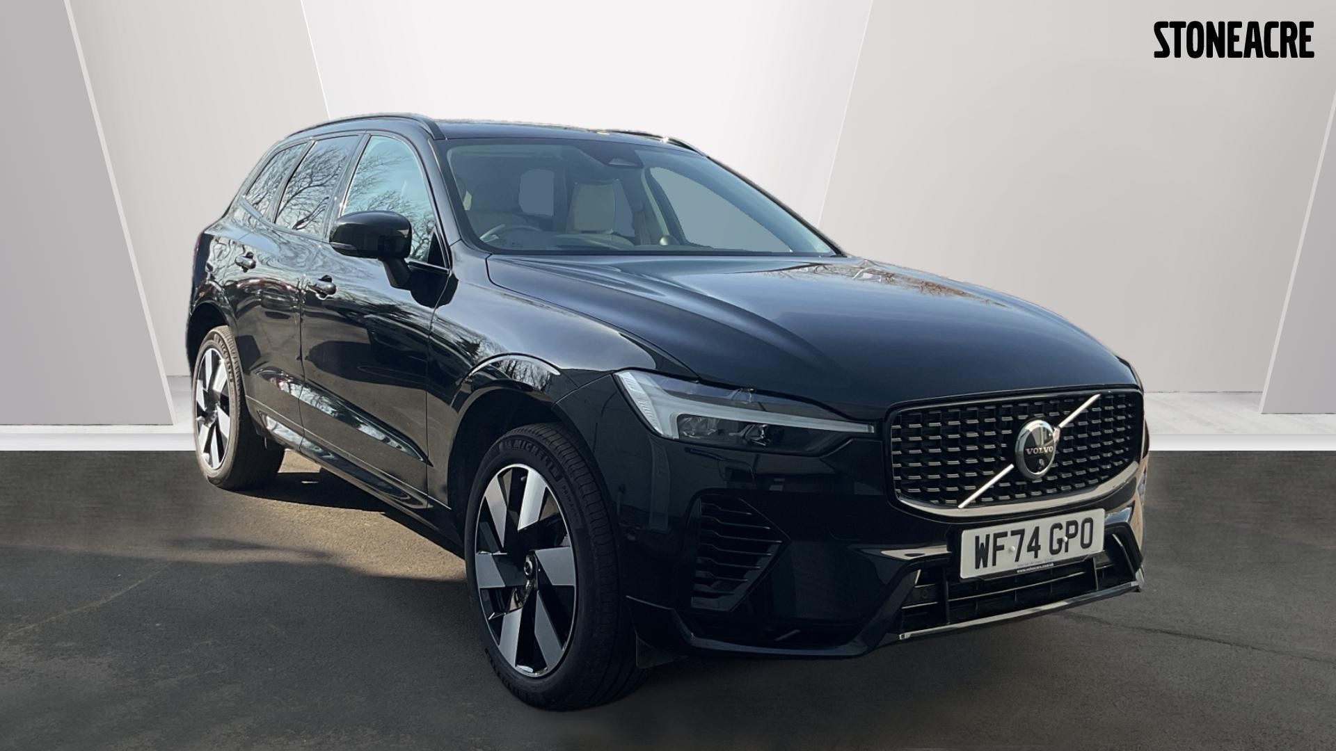 Main listing image - Volvo XC60
