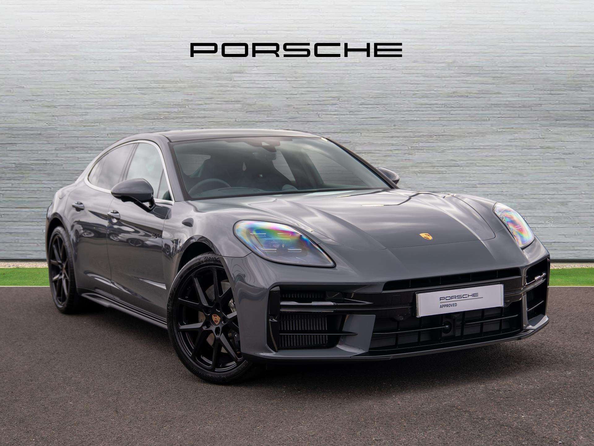 Main listing image - Porsche Panamera