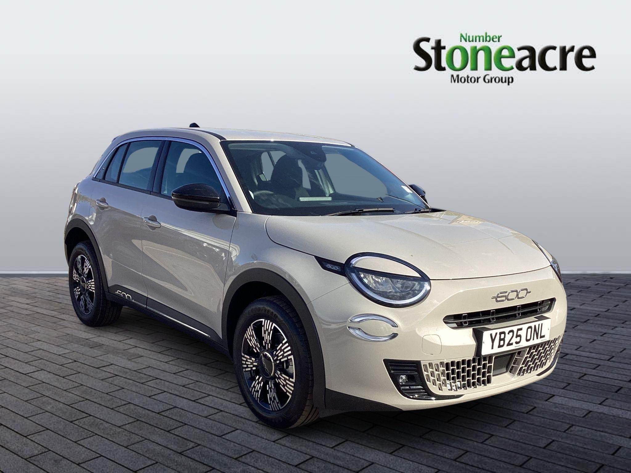 Main listing image - Fiat 600