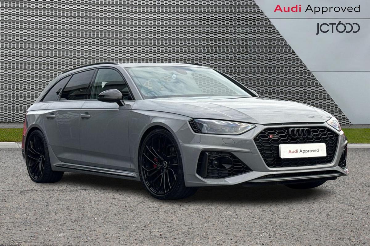 Main listing image - Audi RS4