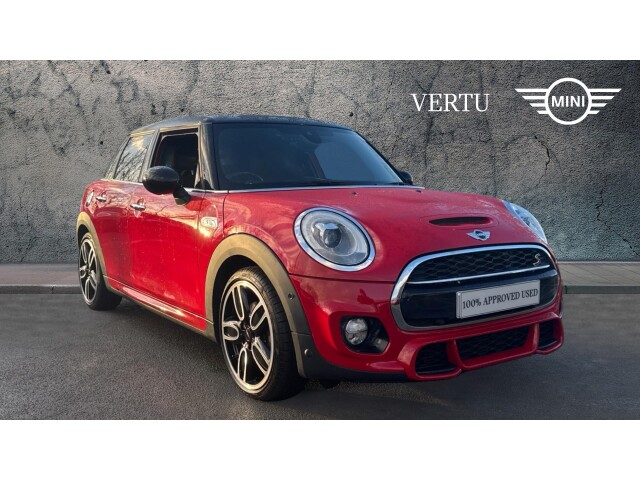 Main listing image - MINI Hatchback 5dr