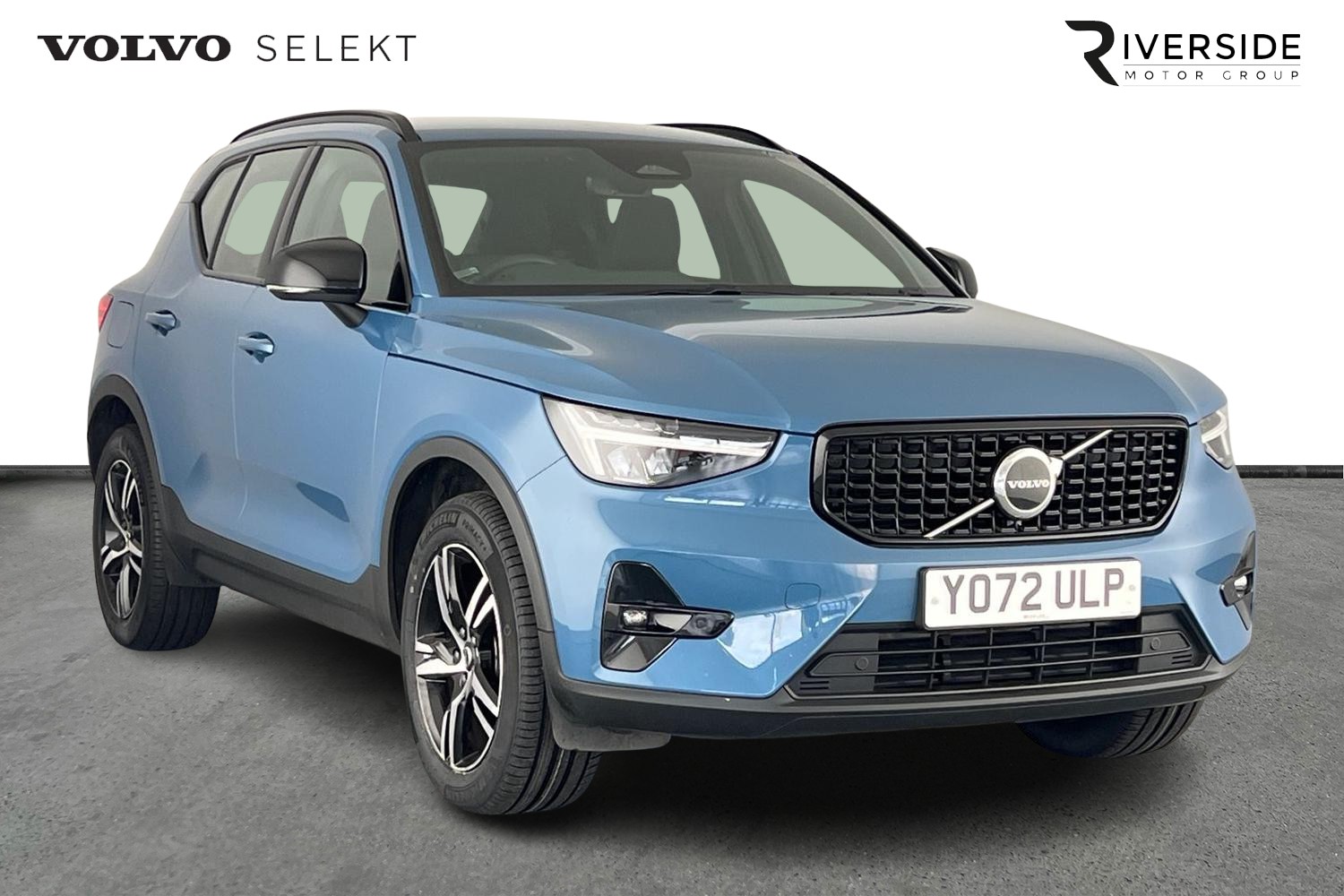 Main listing image - Volvo XC40