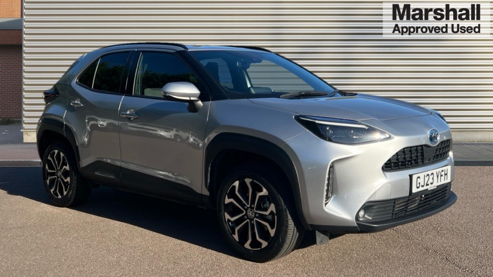 Main listing image - Toyota Yaris Cross