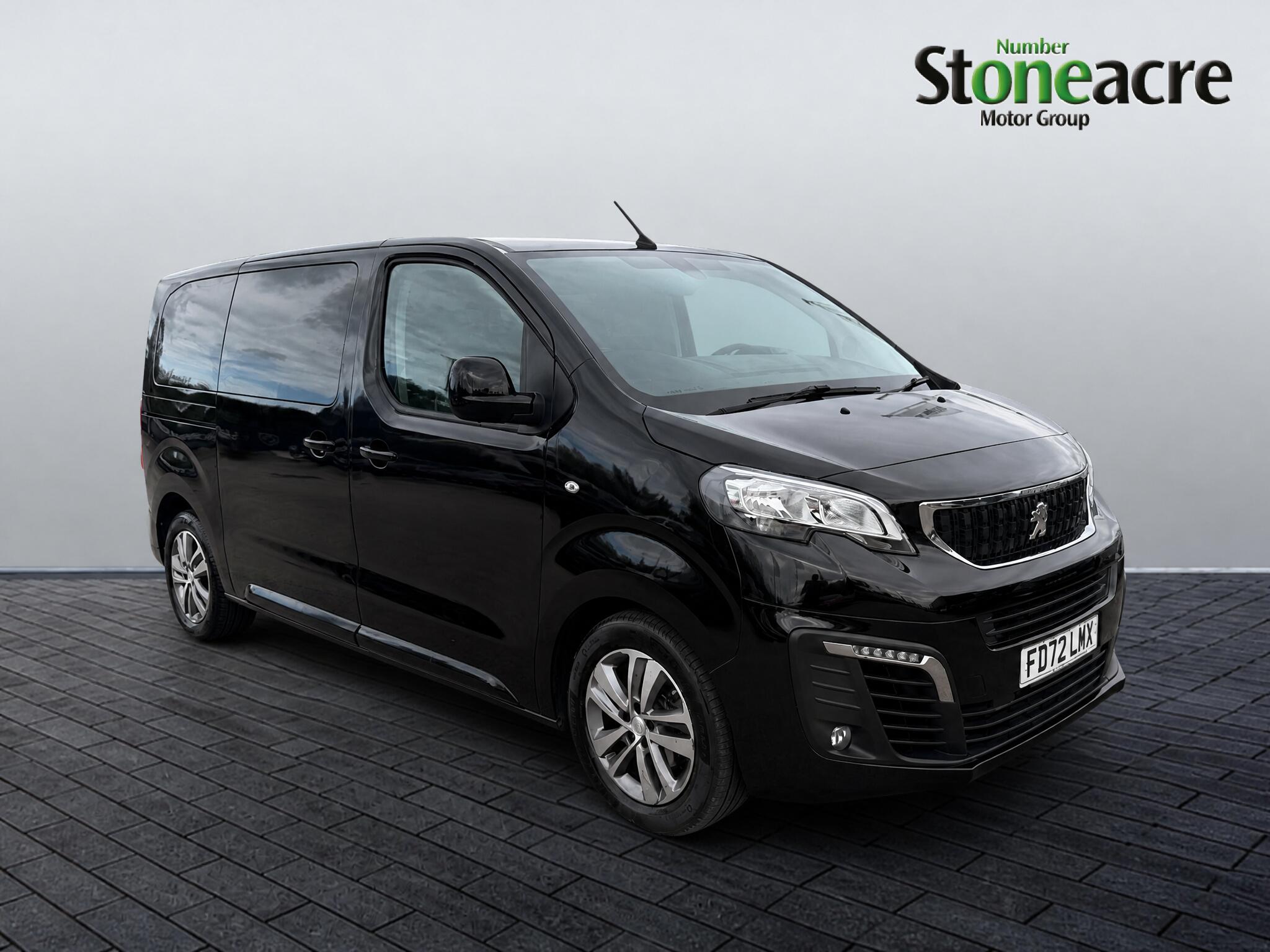 Main listing image - Peugeot Traveller