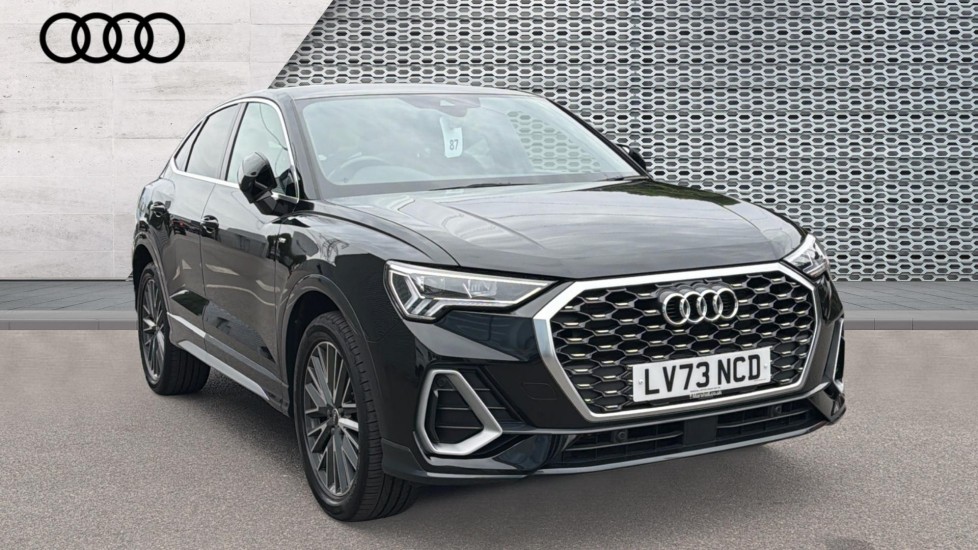 Main listing image - Audi Q3