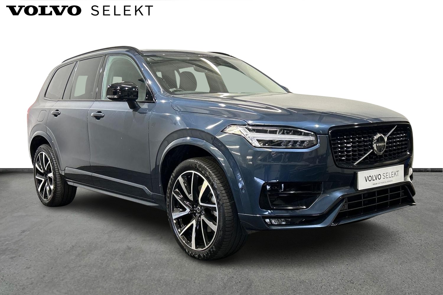 Main listing image - Volvo XC90