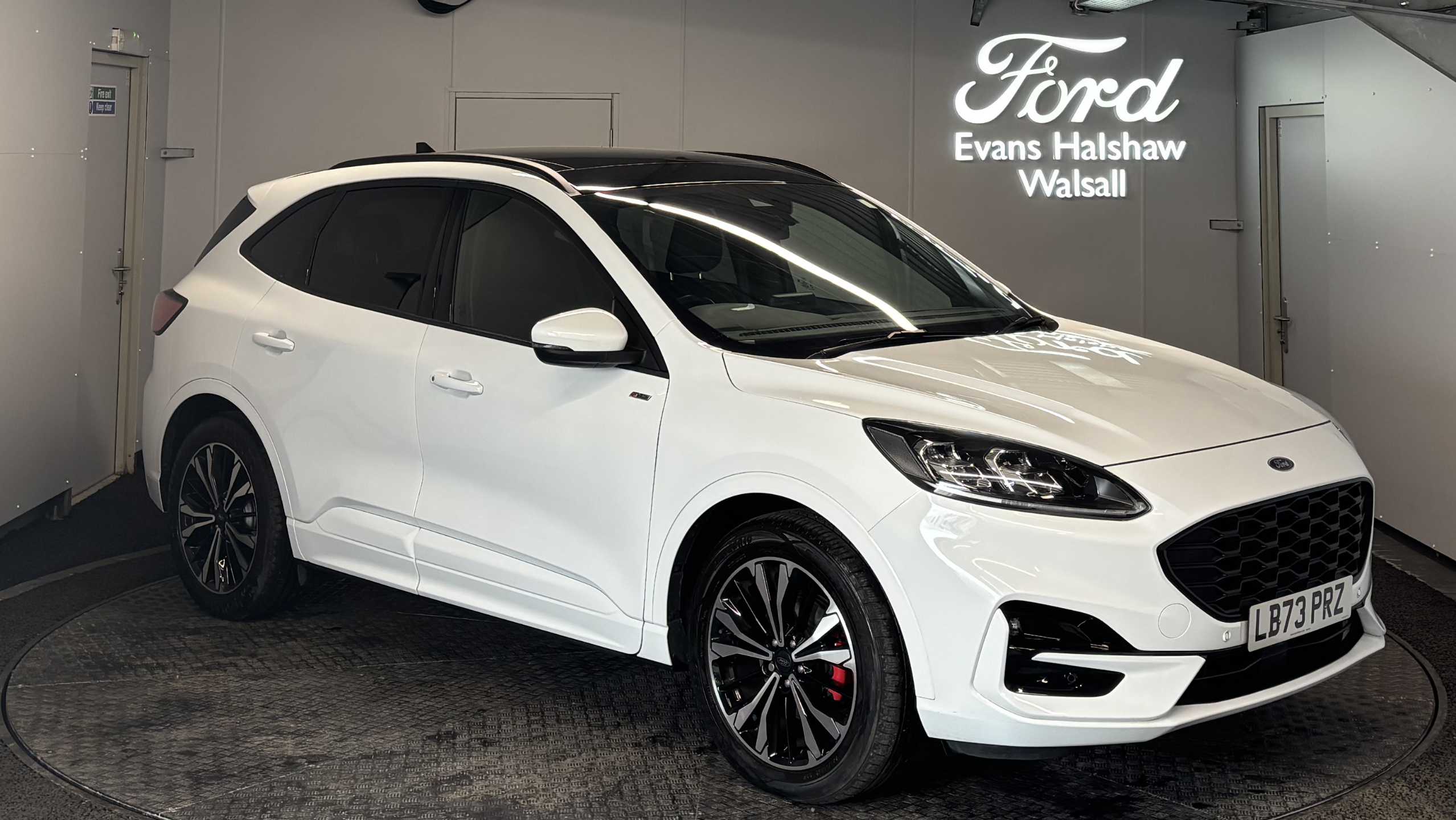 Main listing image - Ford Kuga