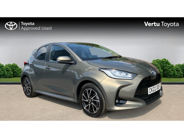 Main listing image - Toyota Yaris