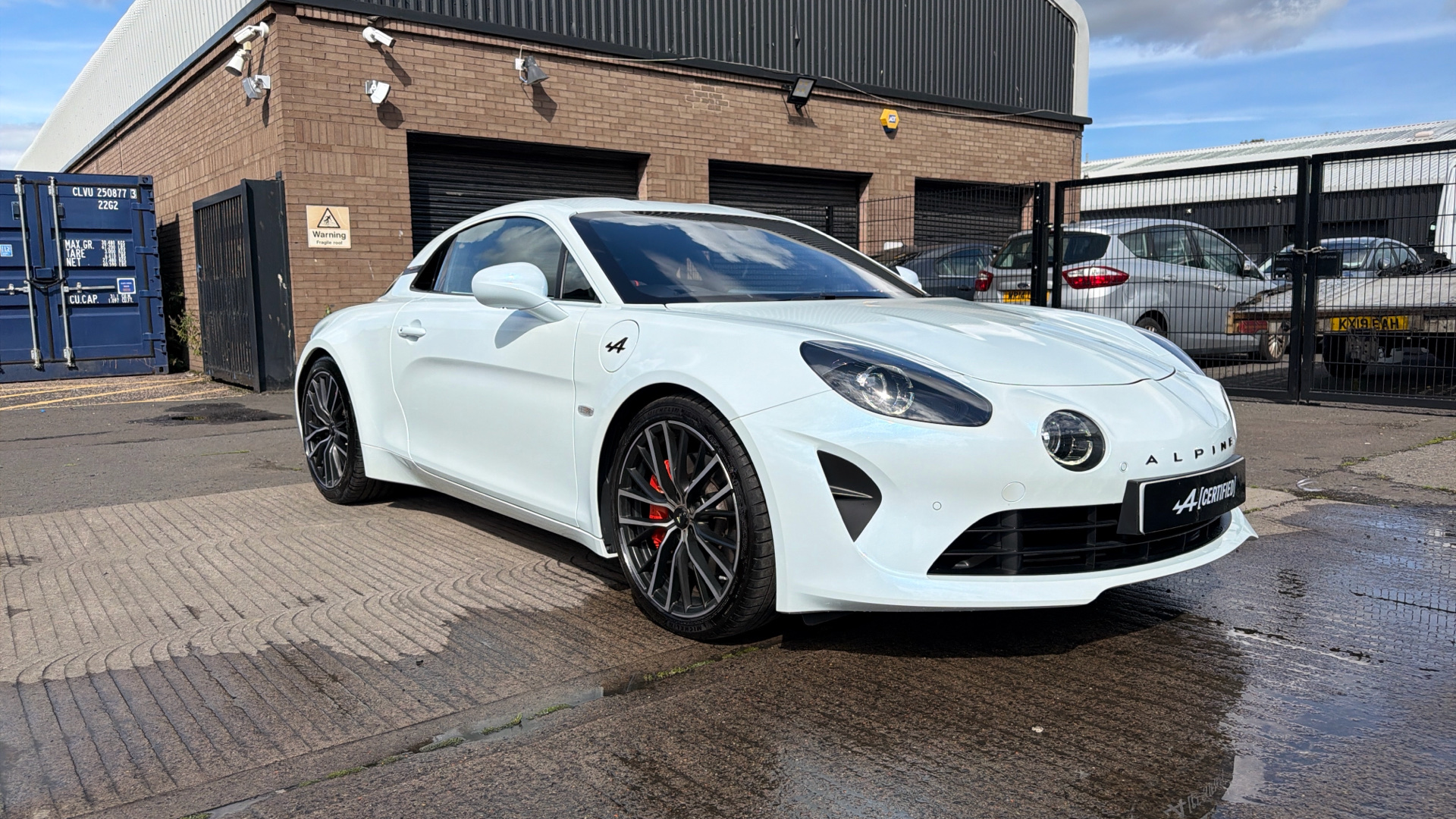 Main listing image - Alpine A110