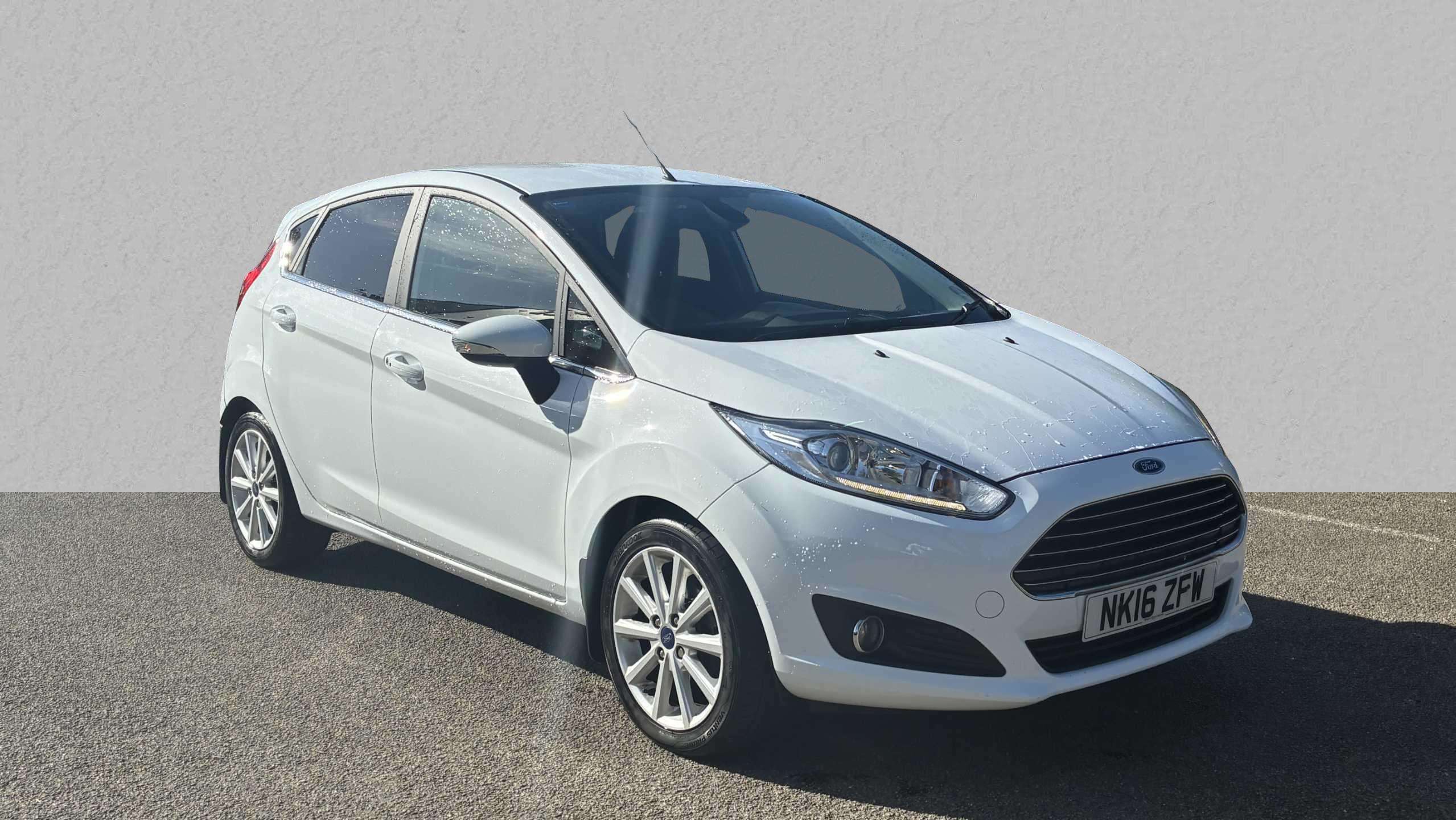 Main listing image - Ford Fiesta