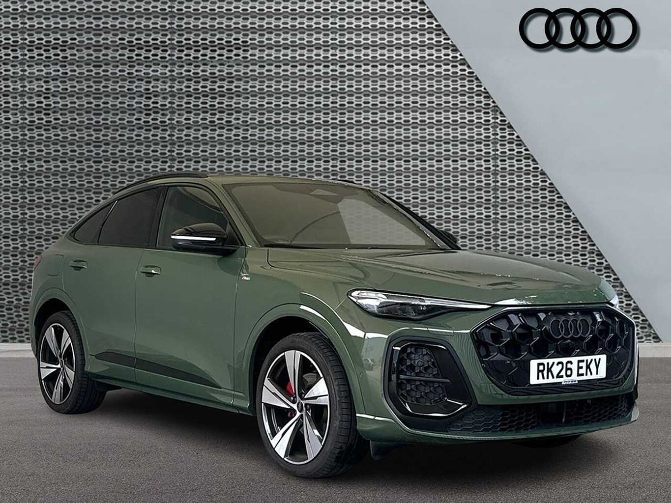 Main listing image - Audi Q5