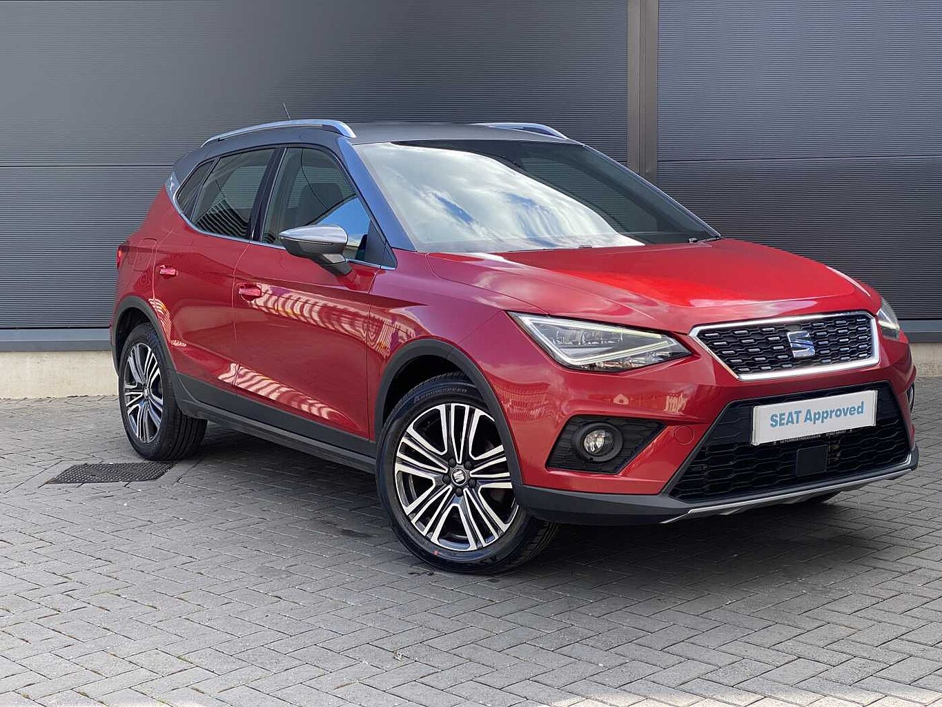 Main listing image - SEAT Arona