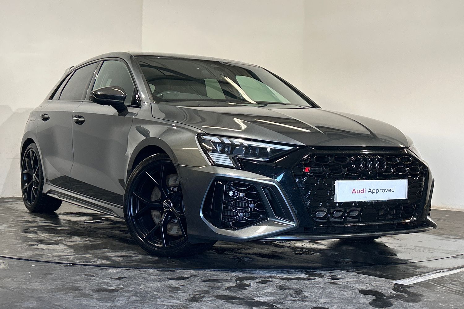 Main listing image - Audi RS3