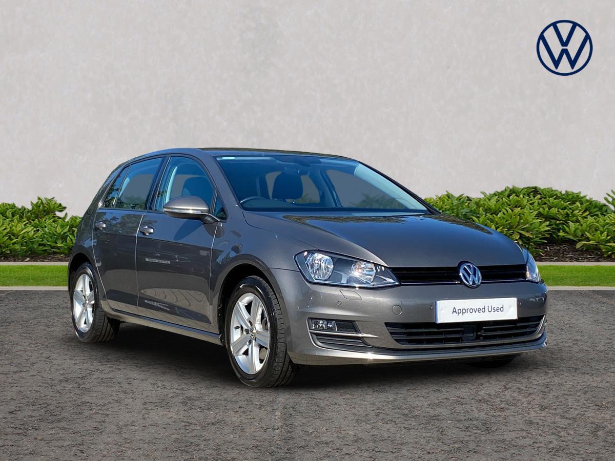 Main listing image - Volkswagen Golf