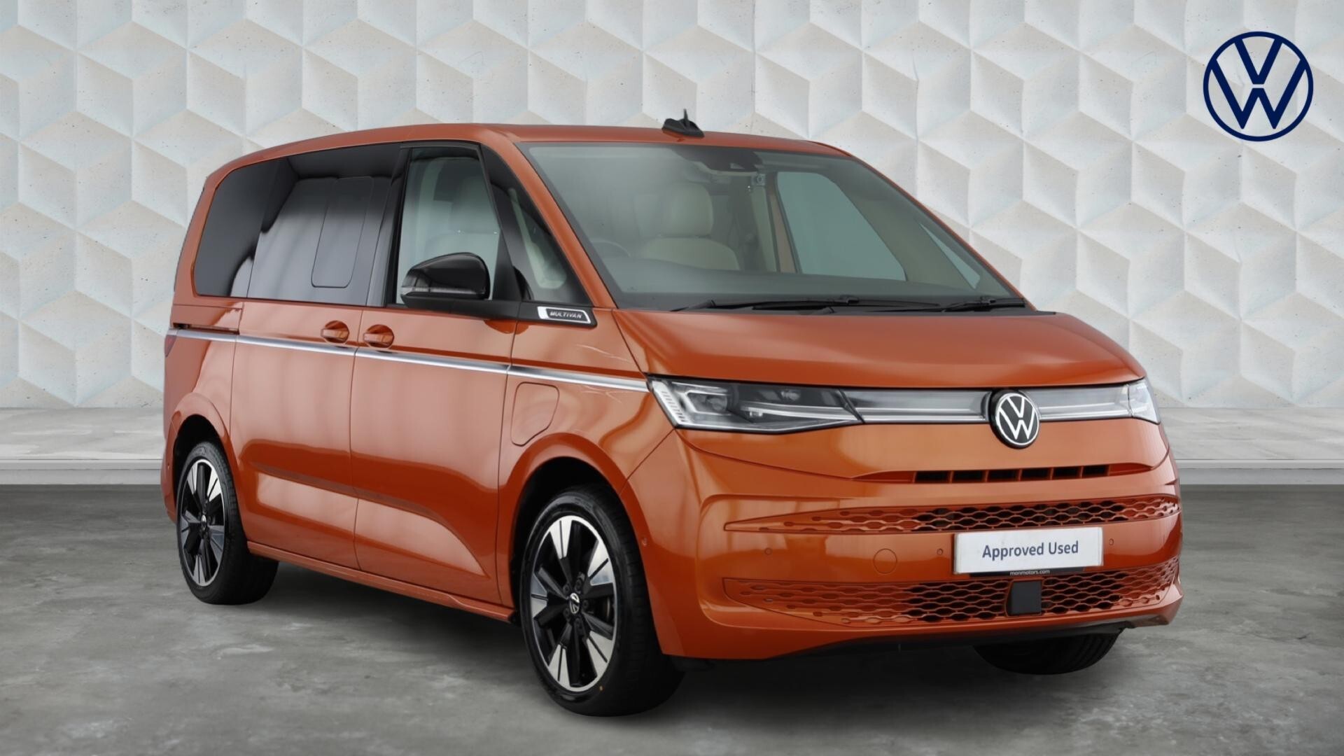 Main listing image - Volkswagen Multivan