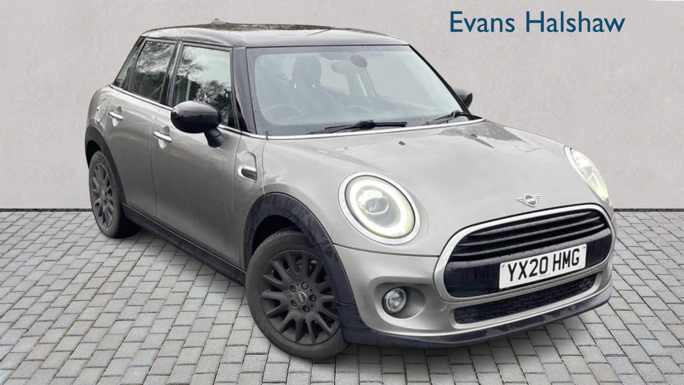 Main listing image - MINI Hatchback 5dr