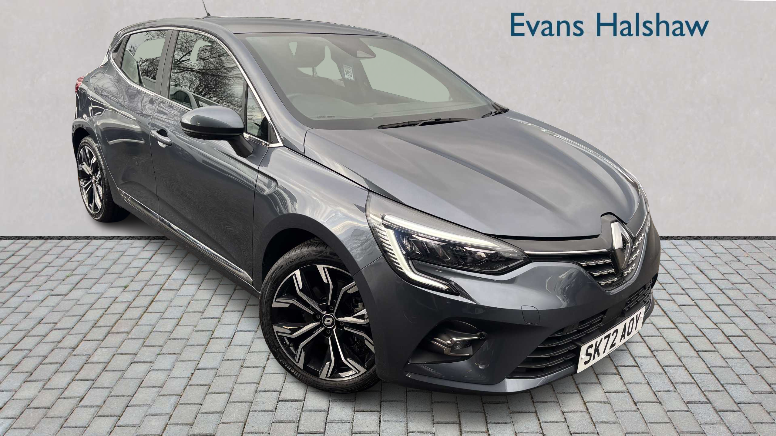 Main listing image - Renault Clio