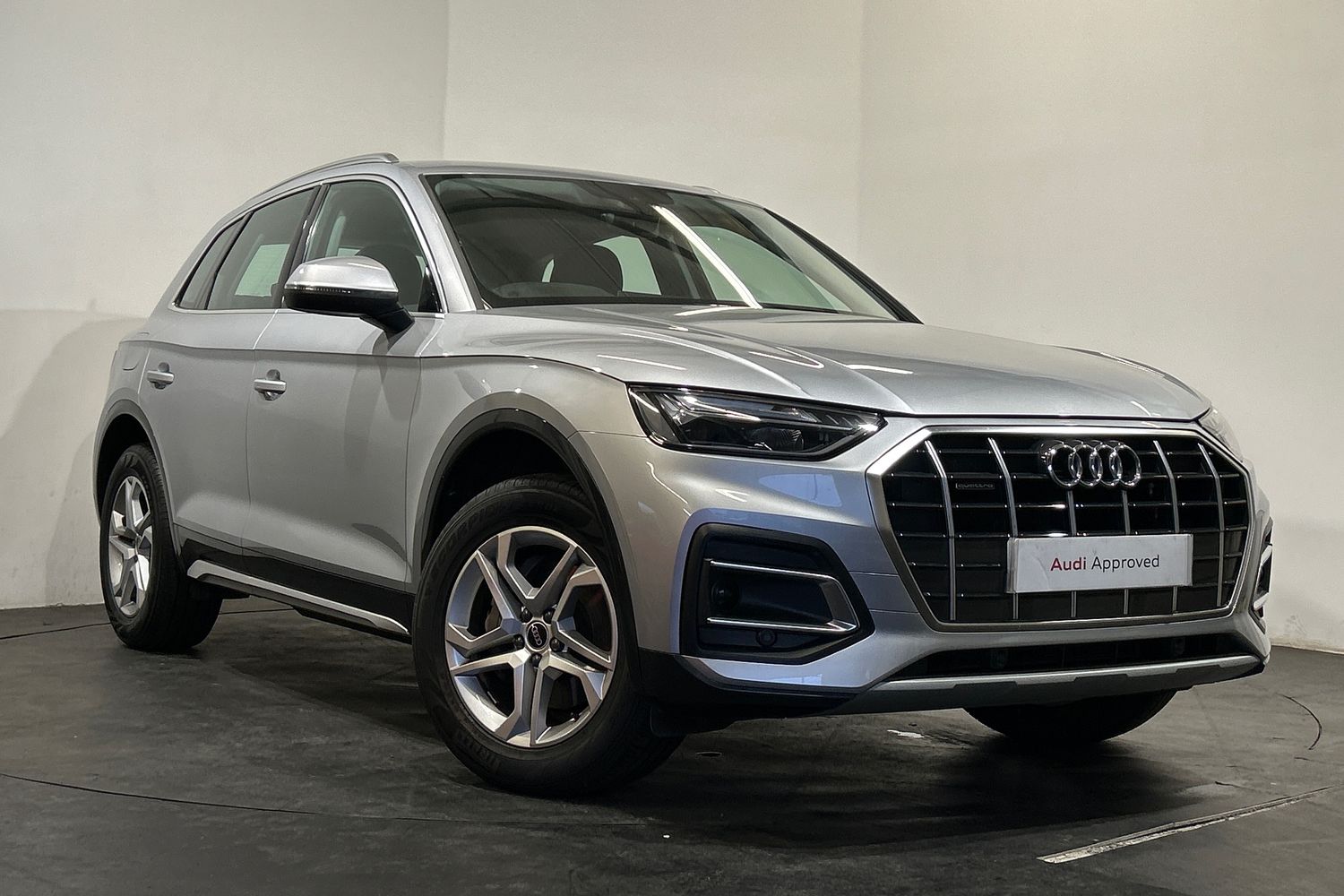 Main listing image - Audi Q5