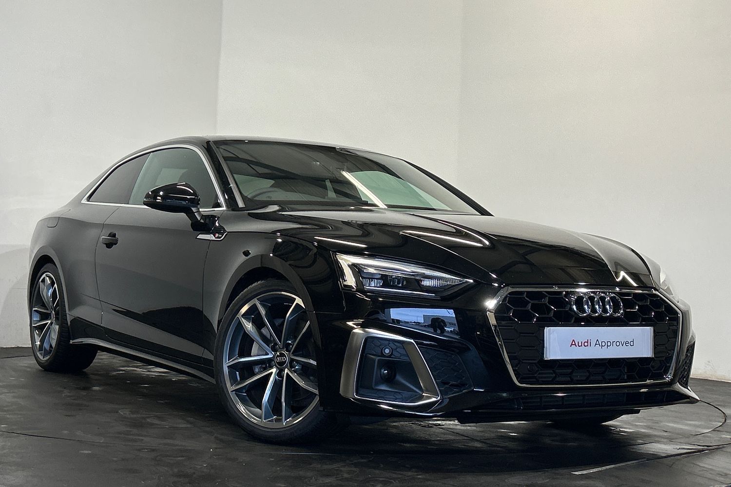 Main listing image - Audi A5