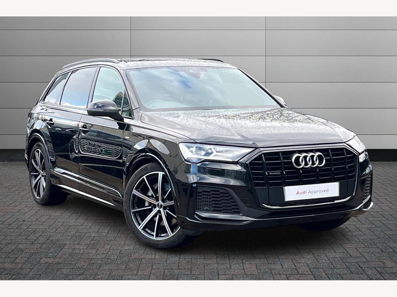 Main listing image - Audi Q7