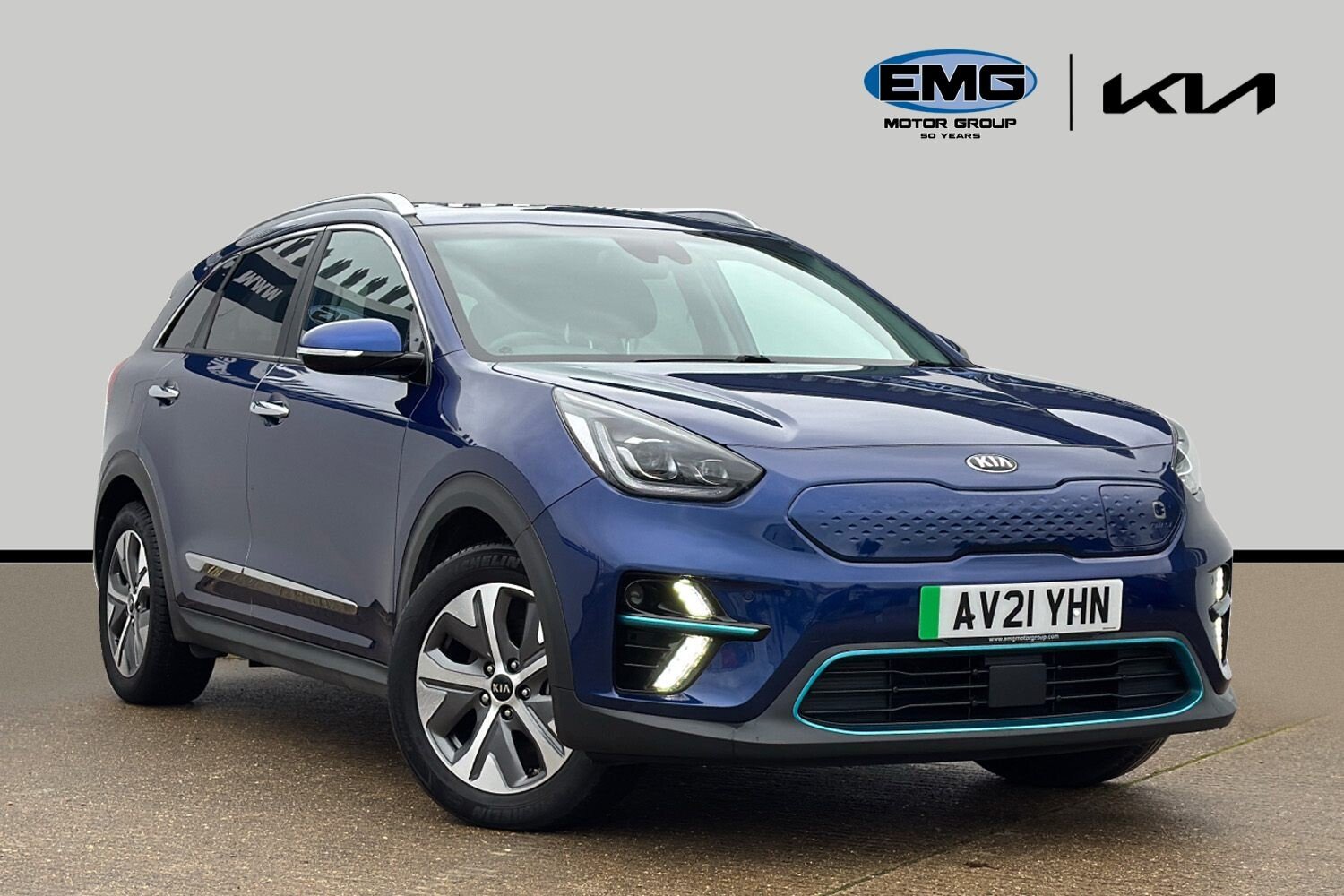 Main listing image - Kia e-Niro