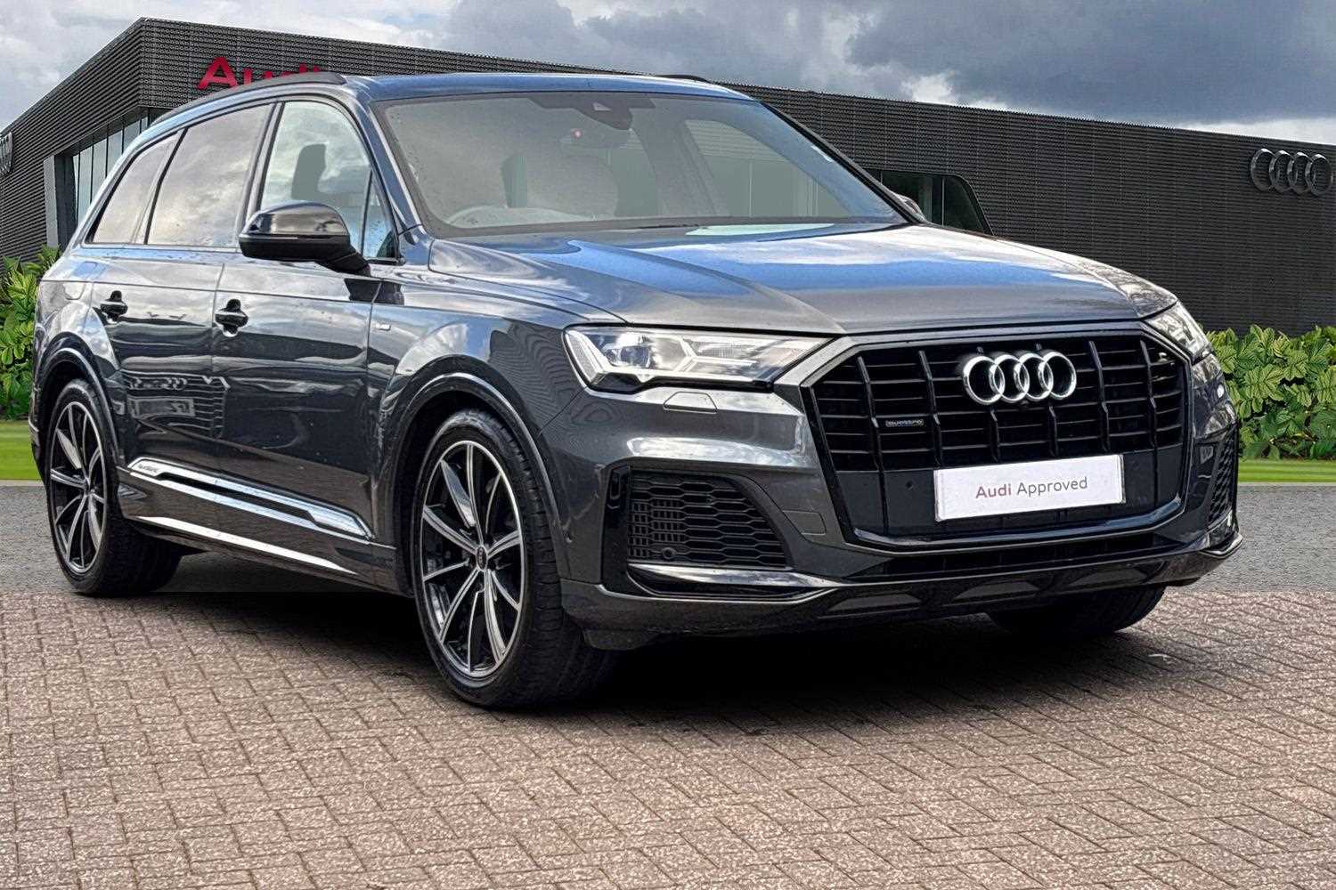 Main listing image - Audi Q7