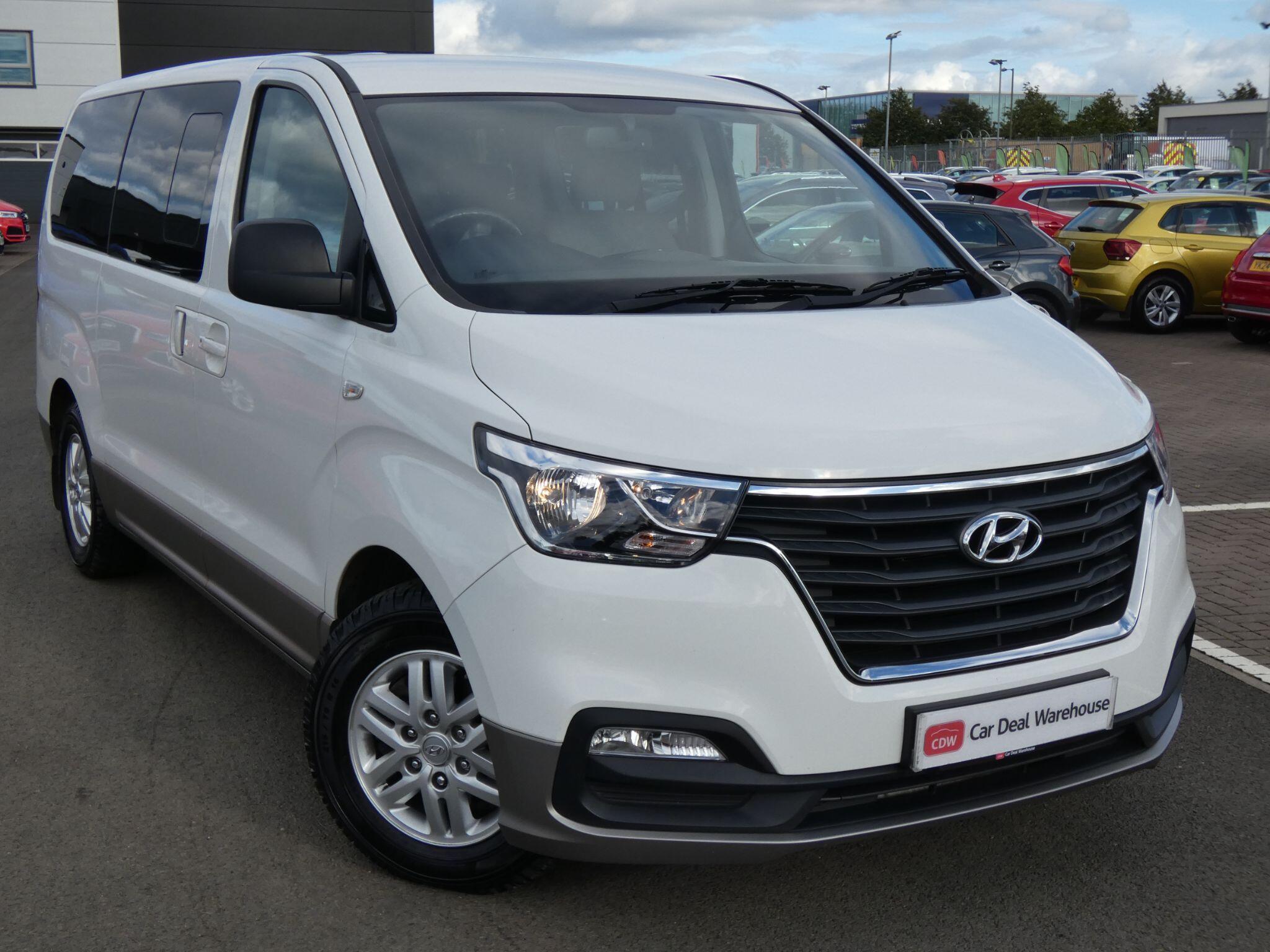 Main listing image - Hyundai i800