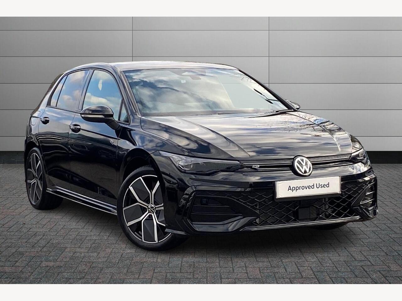 Main listing image - Volkswagen Golf