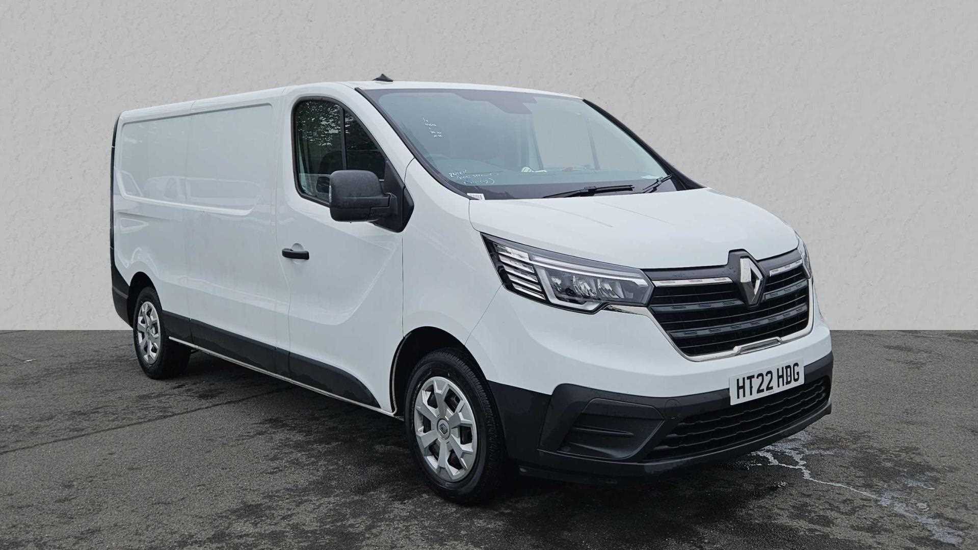 Main listing image - Renault Trafic