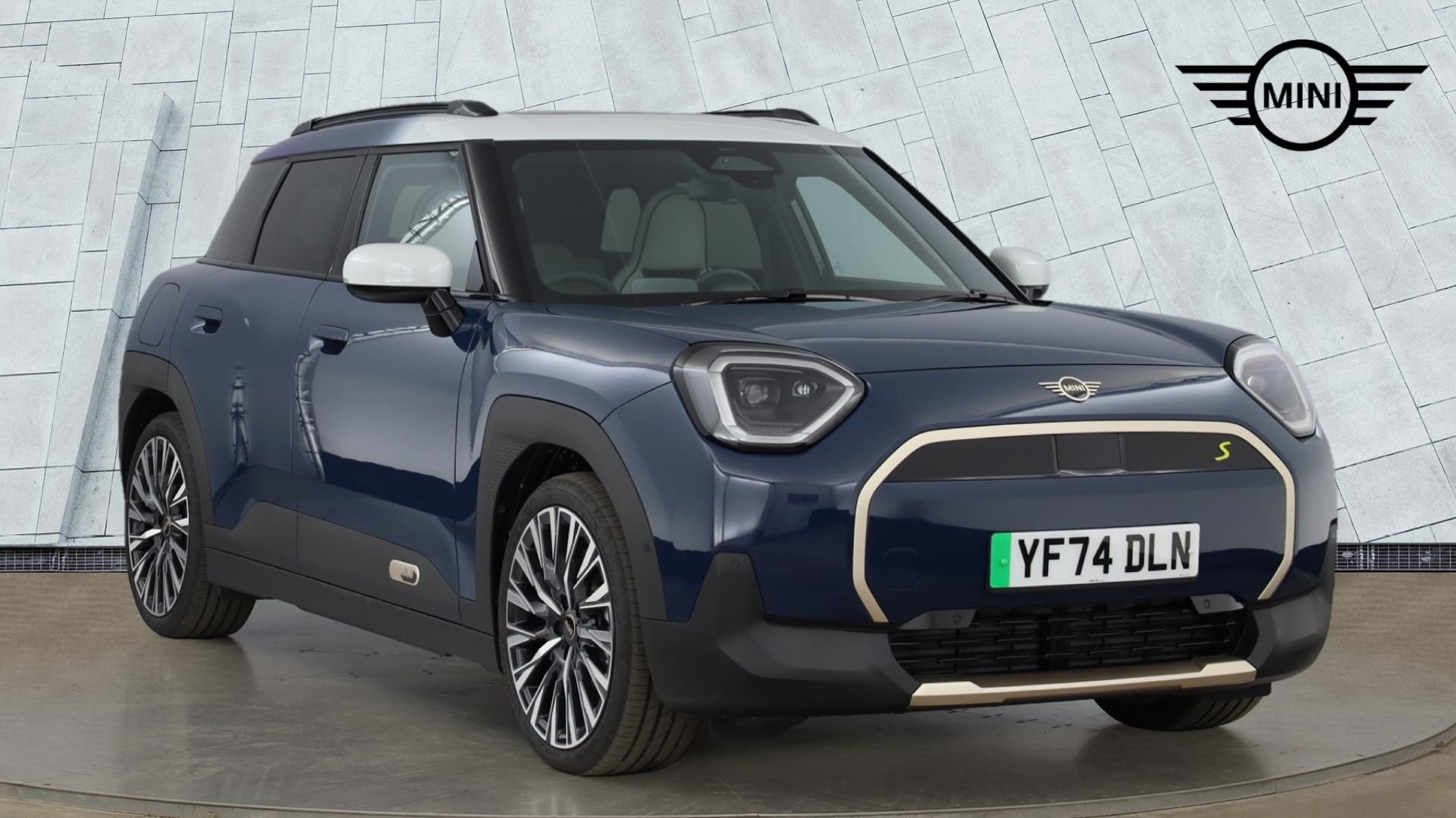 Main listing image - MINI Aceman