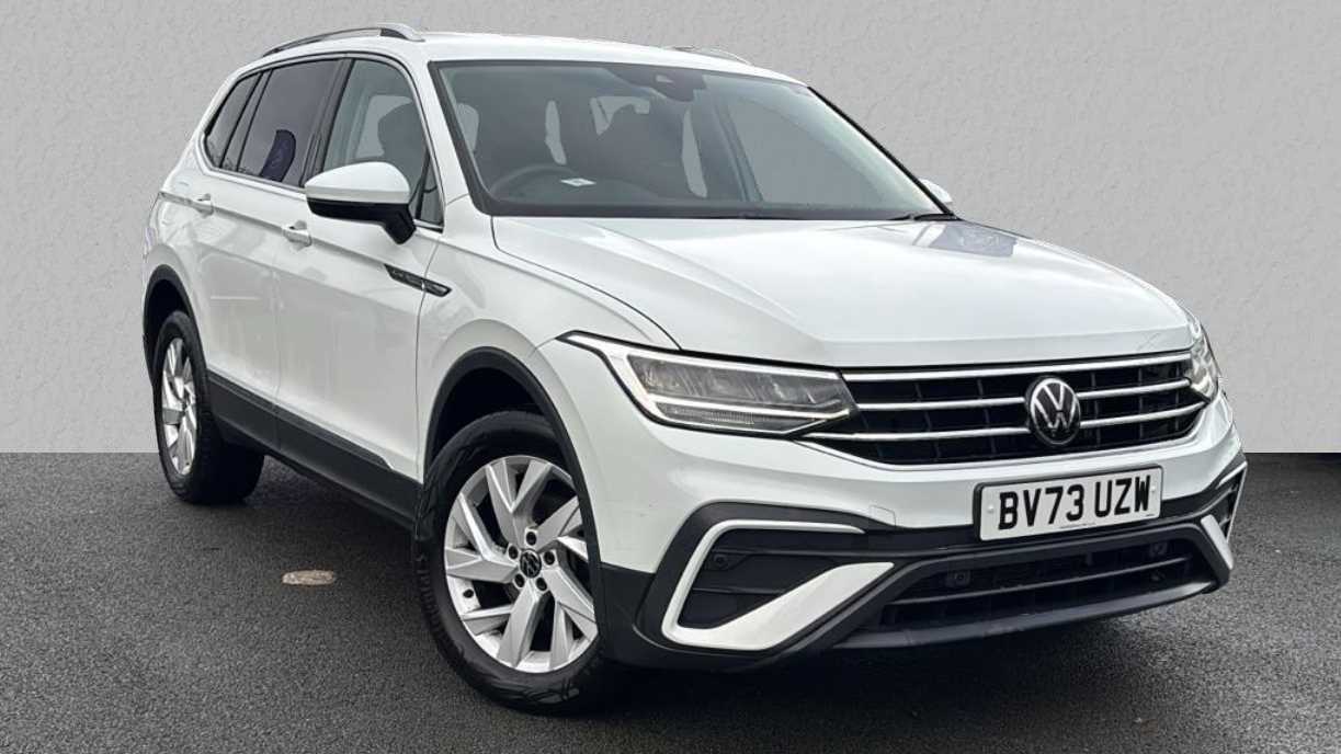 Main listing image - Volkswagen Tiguan Allspace