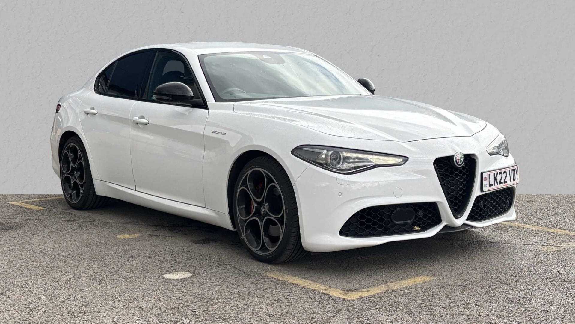 Main listing image - Alfa Romeo Giulia