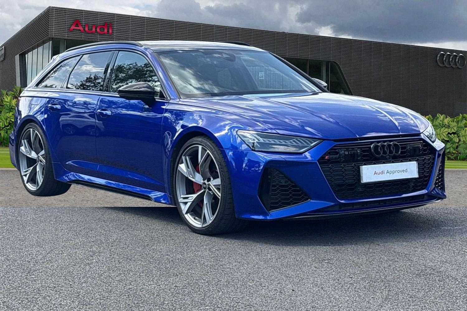 Main listing image - Audi RS6