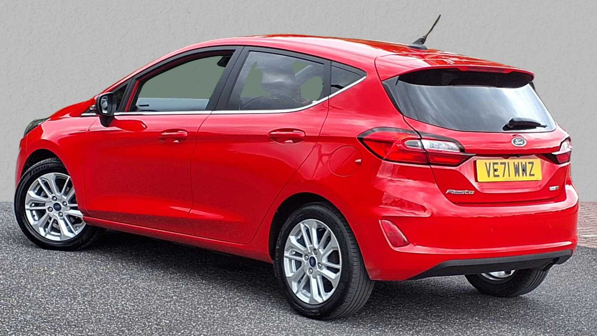 Main listing image - Ford Fiesta