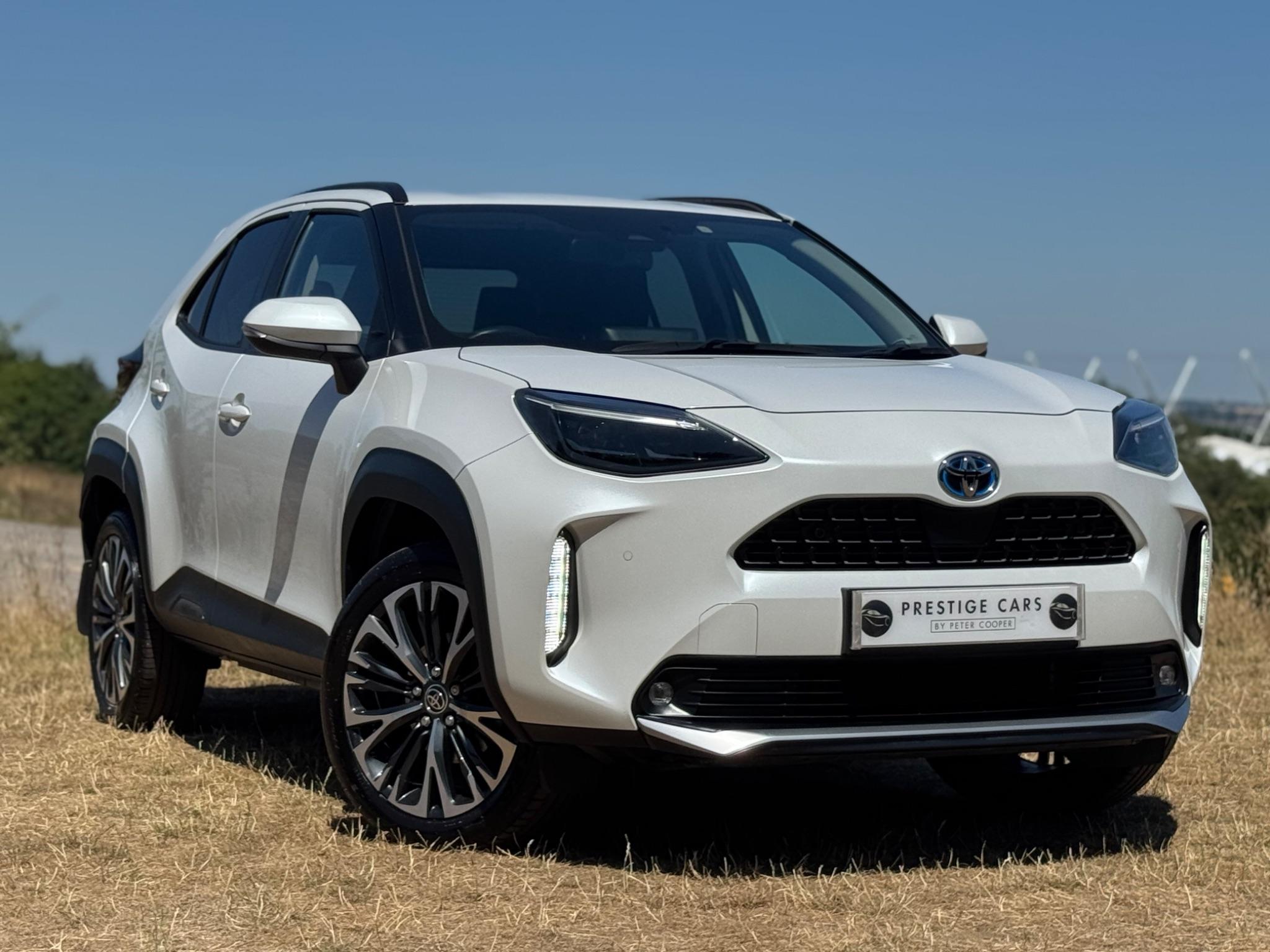 Main listing image - Toyota Yaris Cross