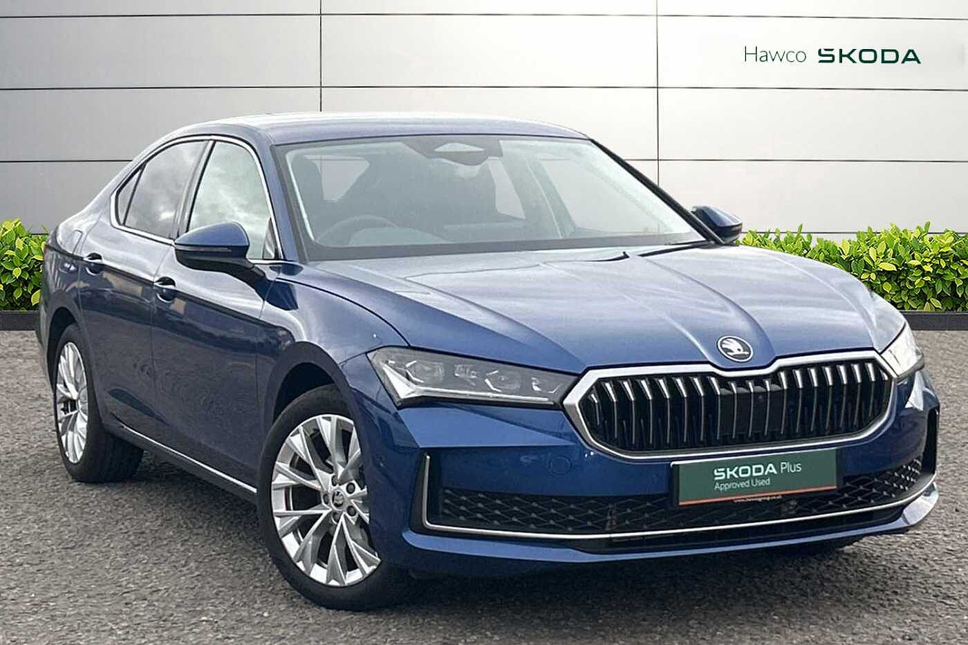 Main listing image - Skoda Superb