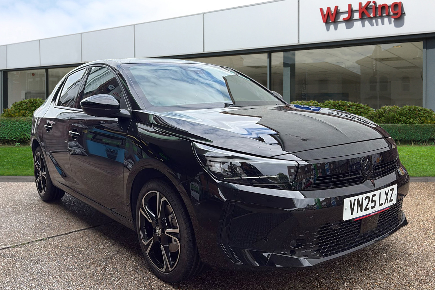Main listing image - Vauxhall Corsa