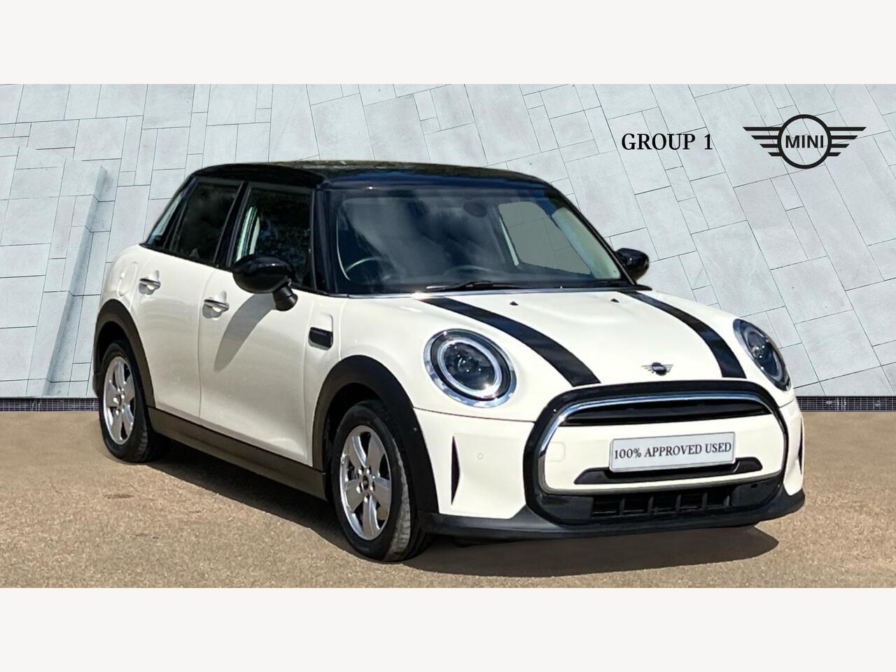 Main listing image - MINI Hatchback 5dr